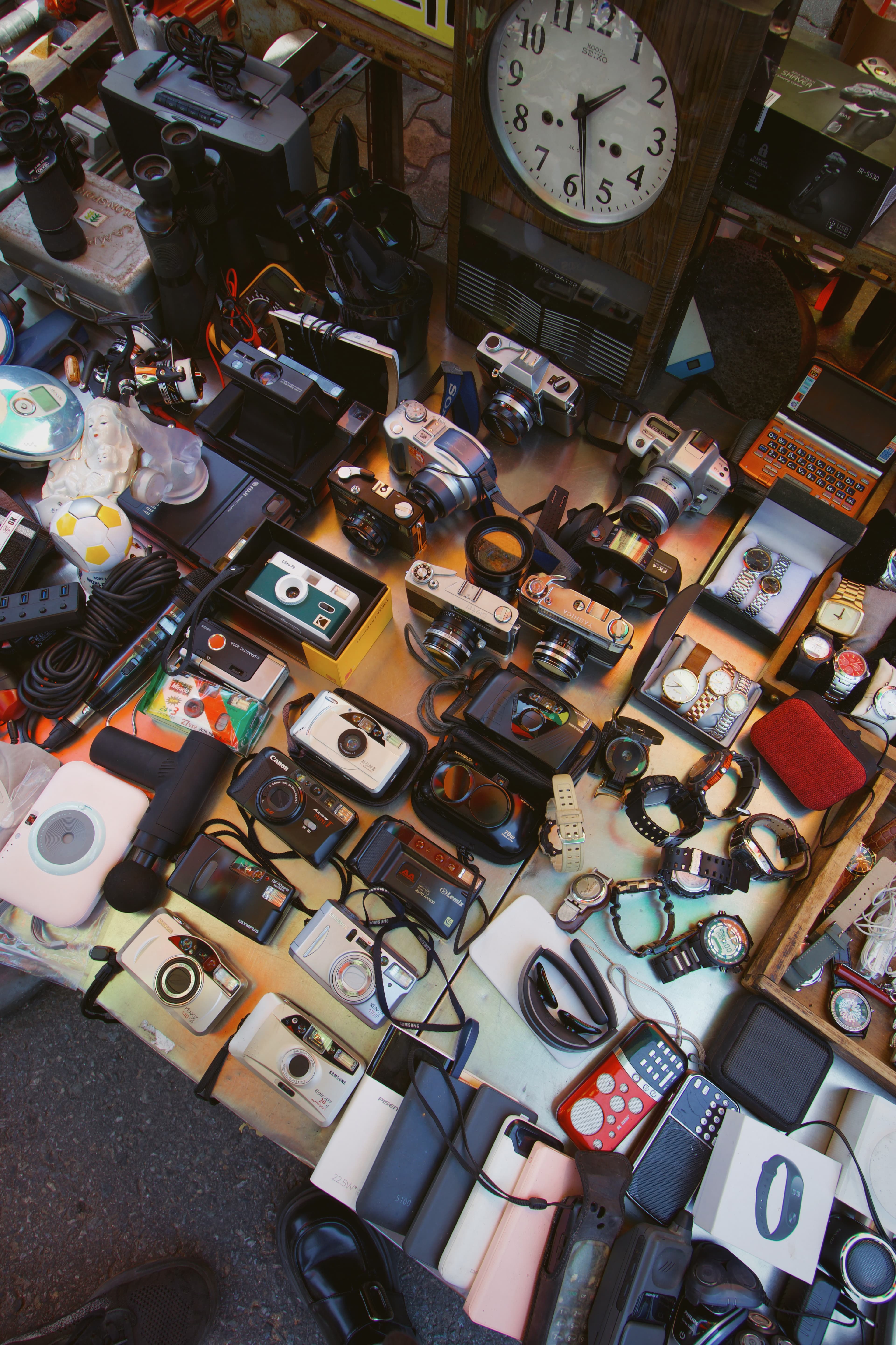 Dongmyo flea market