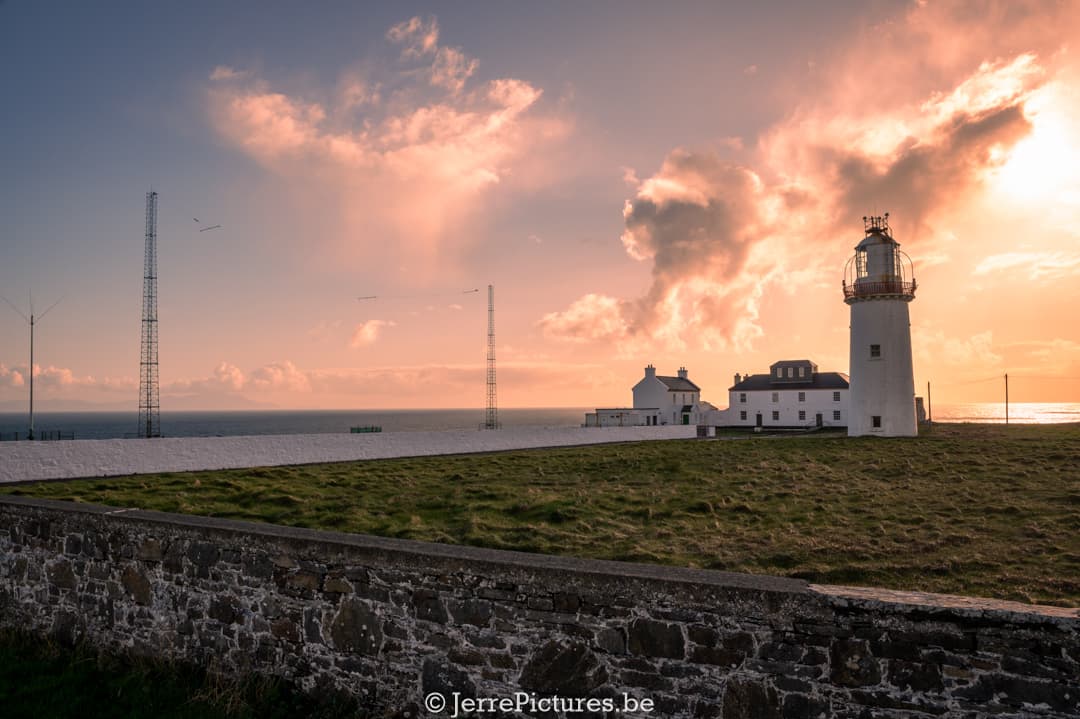Loop Head Lighthouse: Een baken van geschiedenis en hoop